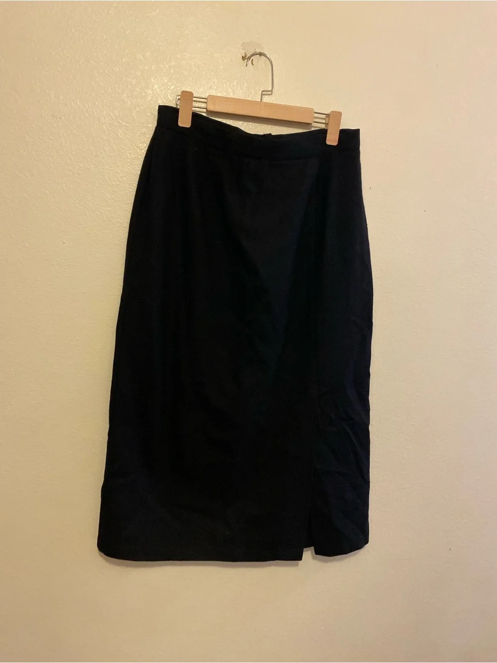 Women's Black wool Midi Skirt with Side Vent
